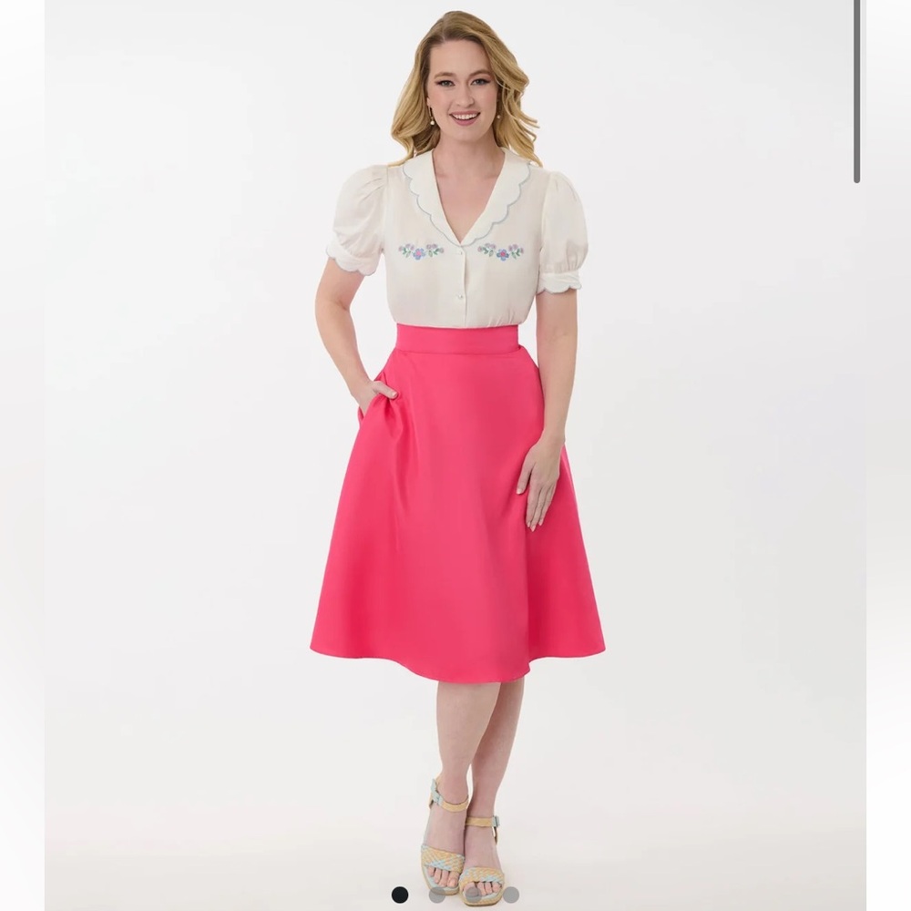 PRICE FIRM Unique Vintage 1950s
Hot Pink High Waist
Vivian Swing Skirt